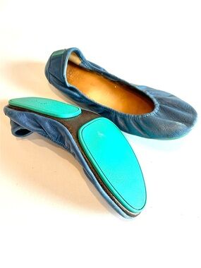 Tieks blue leather ballet flats 10 scrunch foldable slip on foldable travel shoe
